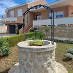 Villa Maslina *