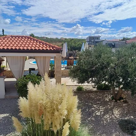 Villa Maslina