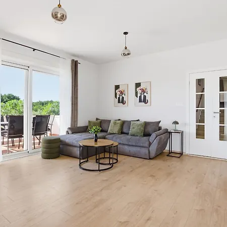 Maslina Villa Vrsi