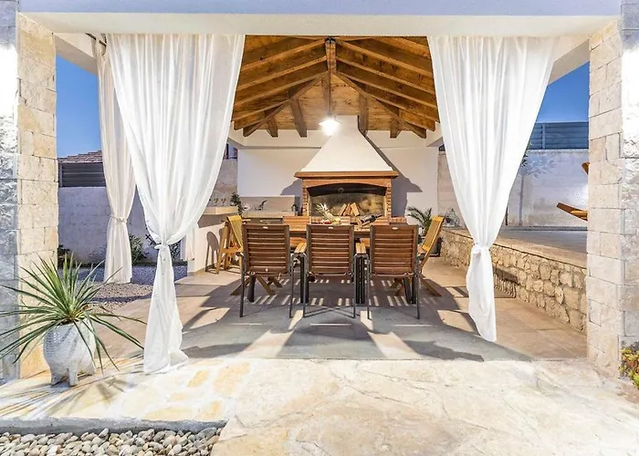 Maslina 别墅 沃希